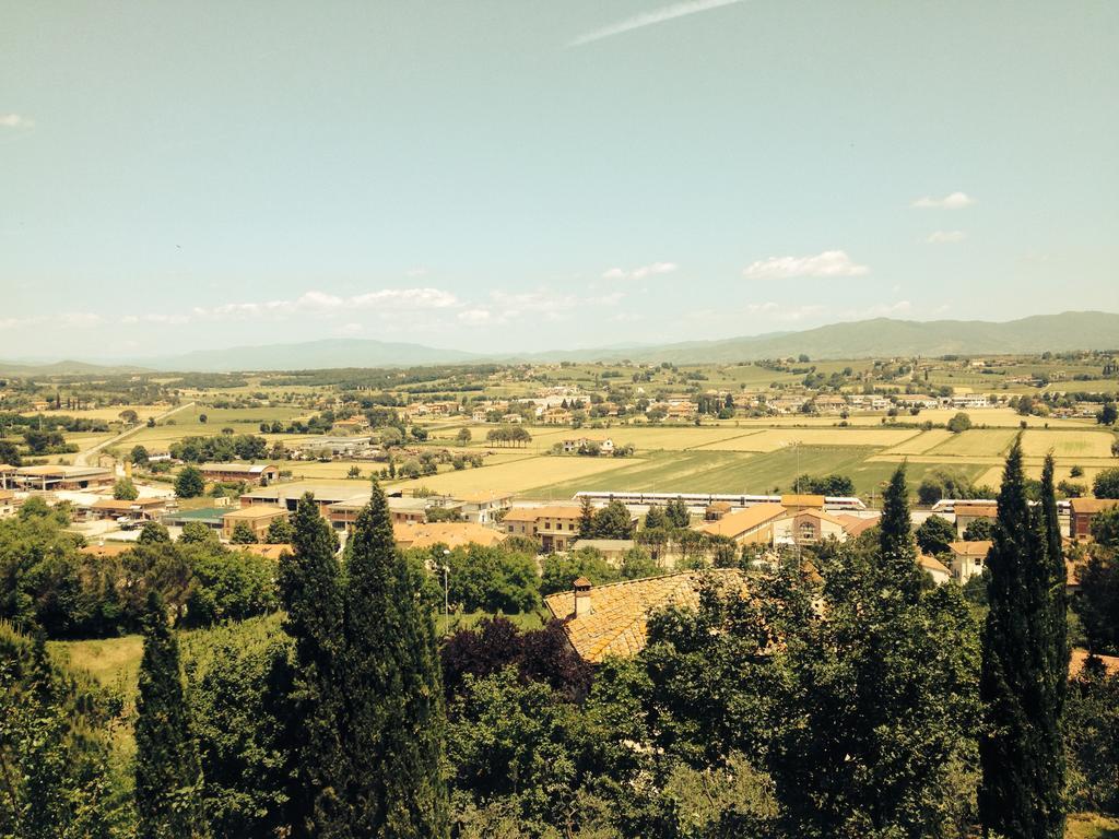 Tre Girasoli Monte San Savino Εξωτερικό φωτογραφία